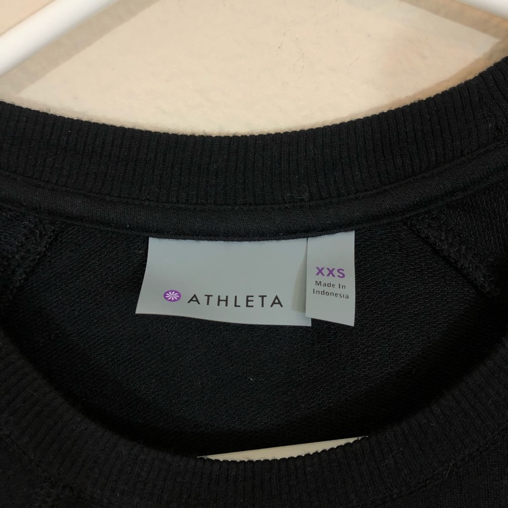 Athleta Black Long-Sleeve Crewneck Sweatshirt - Picture 5 of 6